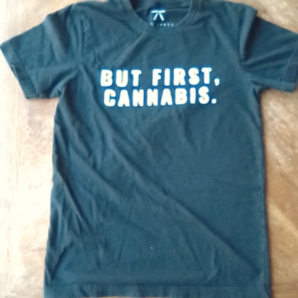 Like New Cannabis Company T shirt!!